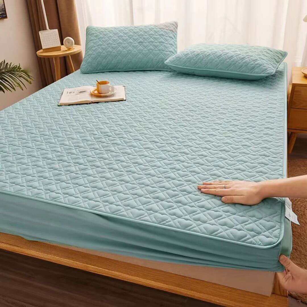 Forro ColchónGuard™ + 2 Fundas de Regalo ¡Protección total para tu descanso!