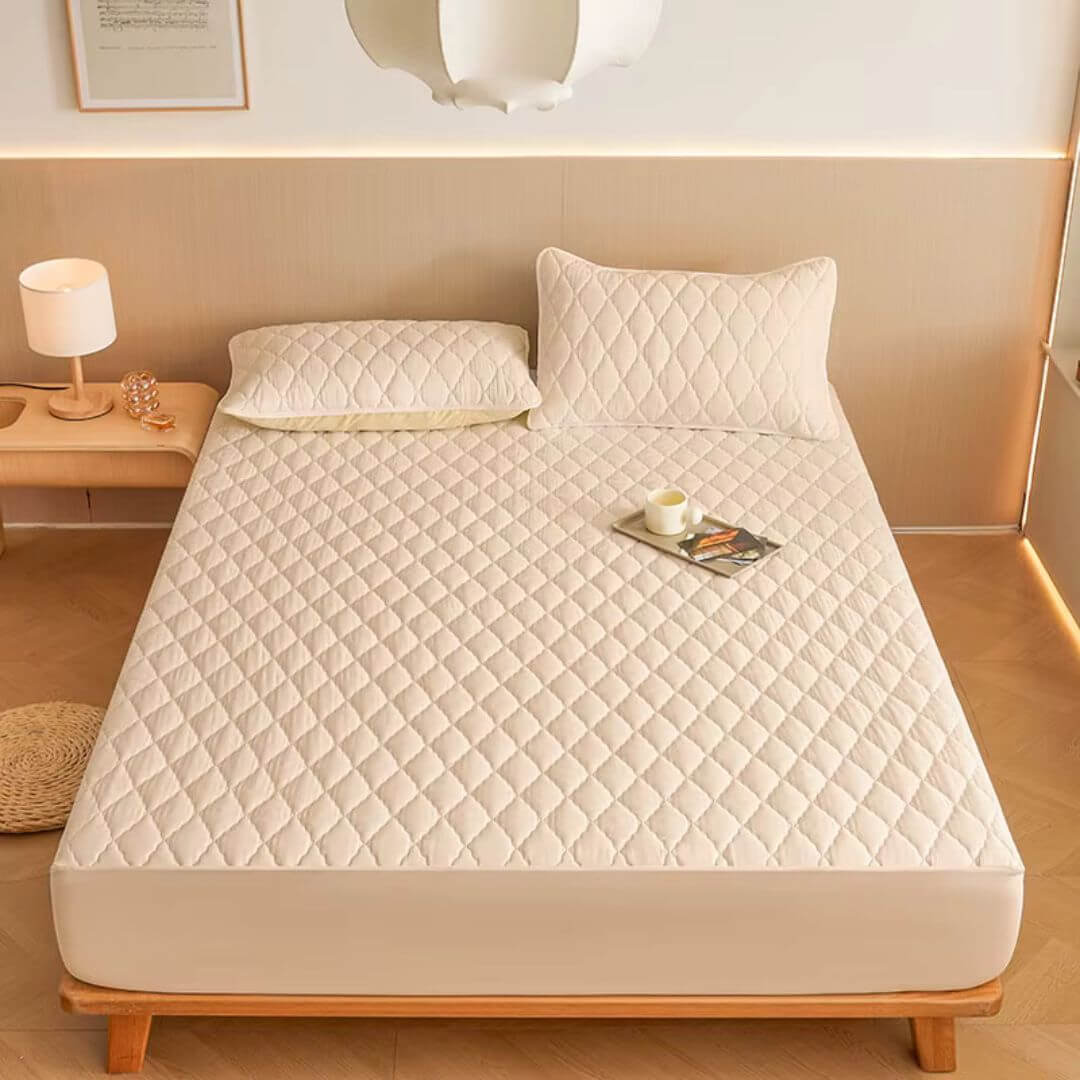 Forro ColchónGuard™ + 2 Fundas de Regalo ¡Protección total para tu descanso!